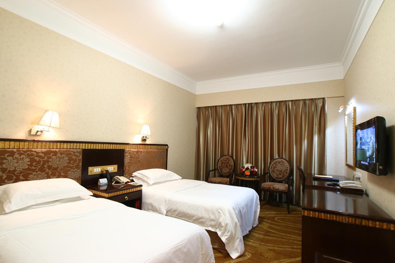 Peony Hotel Luoyang Luoyang  Zewnętrze zdjęcie